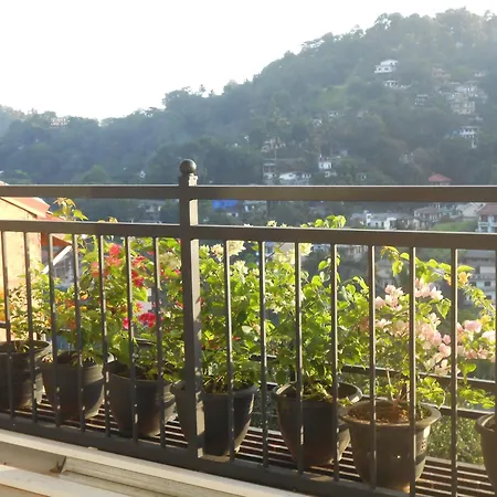 Luxury Apartment The Walkers Nest Kandy Exterior photo